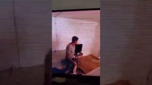 Hombre pone camara oculta en la casa de su hermano y descubrió los que la gente le decían