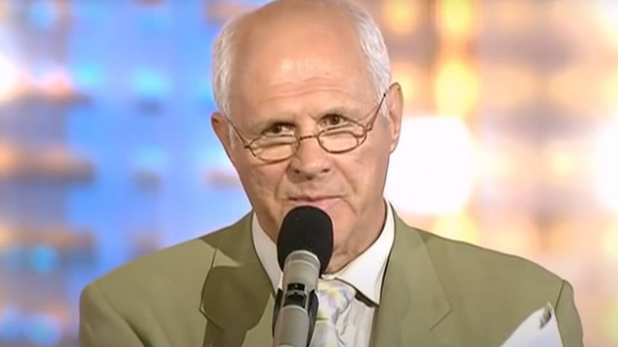 Выступление юмористов и сатириков. Сатирик трушкин монологи. Выступление юмористов и сатириков. Трушкин аншлаг. Выступление юмористов и сатириков.