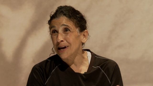 Kathryn Hunter Interview - Kafka's Monkey | Digital Theatre+ смотреть онлайн