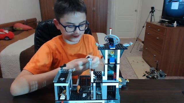 Обзор лего сити Остров тюрьма смотреть онлайн