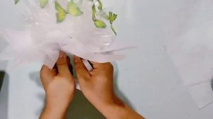 Видеоинструкция по сбору букета из зеленых бабочек