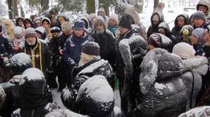 Лития у могилы отца Николая, слова священства памяти батюшки