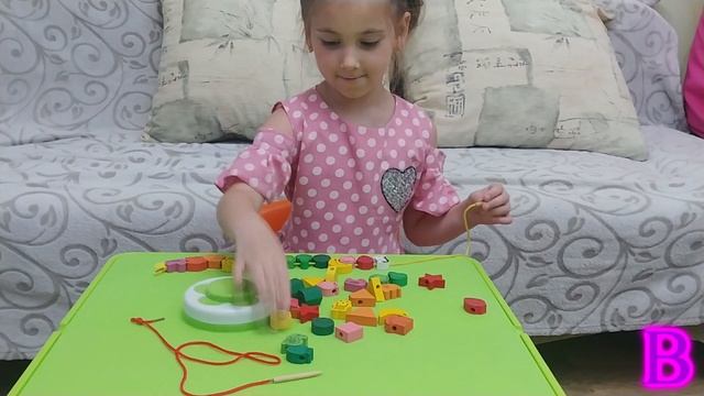 Развивающая игрушка-бусы | Developing toy-beads