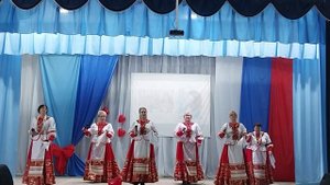 "Приходи к заветной речке" сл. Е. Михайленко, муз. Е. Камская