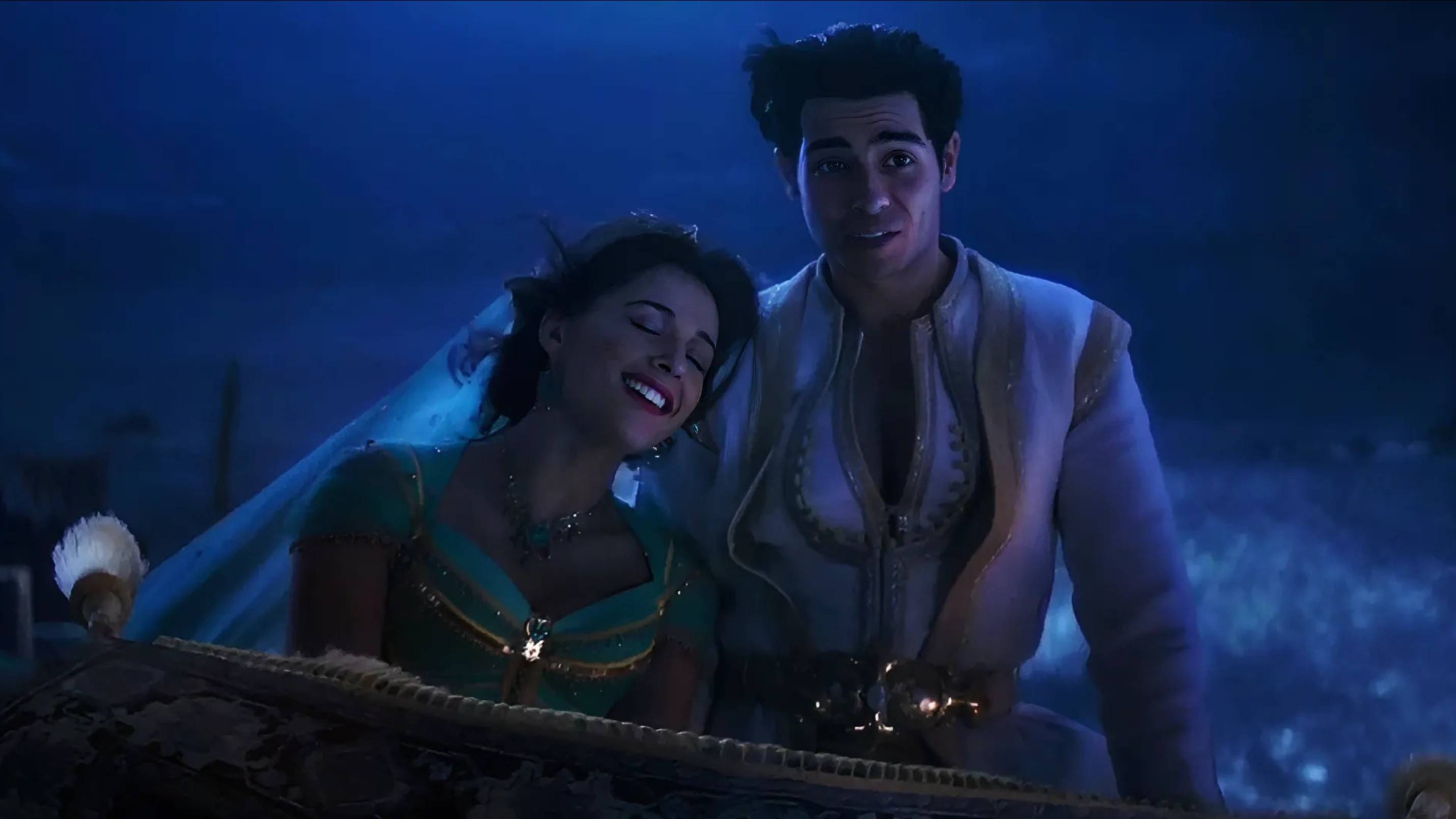 Аладдин / Aladdin, 2019 (Мена Массуд, Наоми Скотт - A Whole New World) Муз. фрагмент