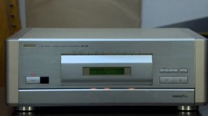 Victor HR-20000 Hi-Fi S-VHS Video Cassette Recorder (1992-93)