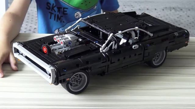 Lego Technic 42111 Dom's Dodge Charger Szybcy i wściekli смотреть онлайн