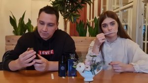 Подруга оценивает мои ароматы