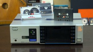 SONY MTL-10 ¥49,800(1983) Чейнджер на 10 компакт кассет. Редкость. Лазерная аморфная аудиоголовка.