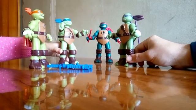 Черепашки-Ниндзя игрушки/мультик из игрушек Черепашки-Ниндзя/игра смотреть онлайн