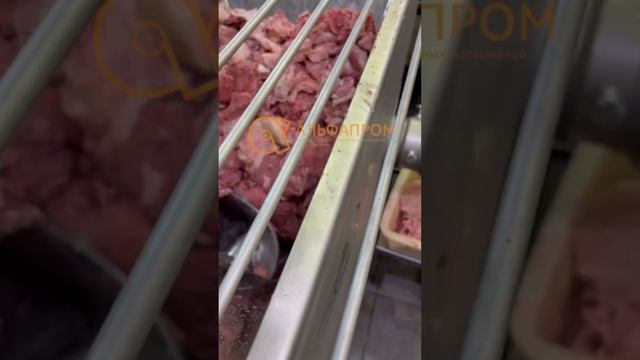 Производство фарша на 2-х шнековом волчке JR-130 смотреть онлайн