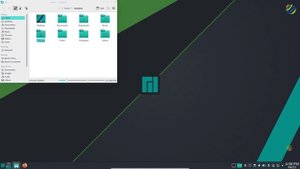 GNOME 40 vs KDE Plasma 5.21 🔥 Which is the Better Linux Desktop Environment