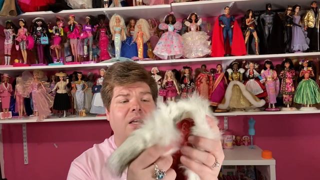 Unboxing and review of Fur Coat Ken Doll from Barbie The Movie смотреть онлайн