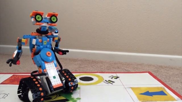 LEGO BOOST Johnny 5 from Short Circuit смотреть онлайн