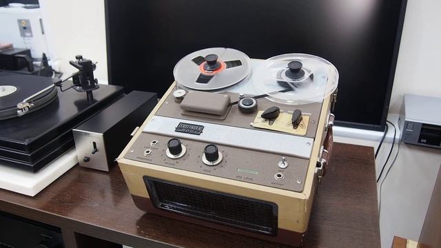 AKAI Terecorder 900 ламповый катушечник, Япония.