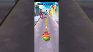 Играю в игру "Ам Ням: Погоня" или "Om Nom: Run".