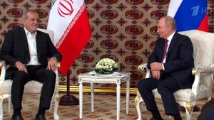 Владимир Путин в Туркмении встретился с руководством республики и с президентом Ирана