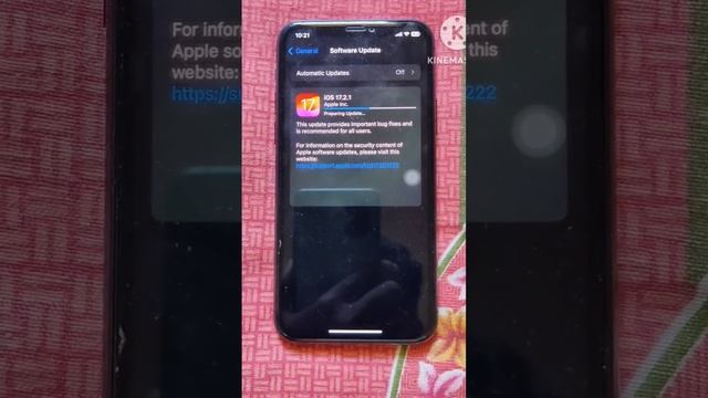 Updating iOS 17.2.1 in iphone 11pro #ios17 #ios6 #appleiphone #ios9 #smartphone #iphone11pro 0#vira