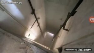 Эти тупорылые лифтовики полетели в шахту лифта
