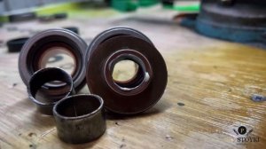 В работе Nissan Murano правильный Ремонт передних амортизаторов! С заменой штока!