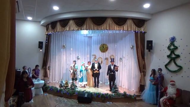 Бал-маскарад каждому рад! Любимое видео смотреть онлайн