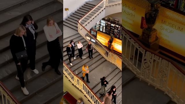 Наш коллектив выбрался в Русский Музей ☀️ смотреть онлайн