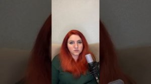 Как не стать богиней? Отношения с нарциссом и опасность псевдо-психологии женских тренингов.