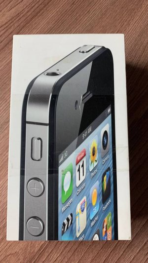 Распаковка iphone 4s