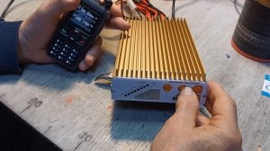 Усилитель мощности с регулировкой до 100 Вт. Рабочий диапазон 300-350 МГц.