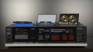AIWA AD-FF90 ¥120,000(1982年頃) Три аудио головки, сквозной канал, два тонвала. Высшая модель. Япония.