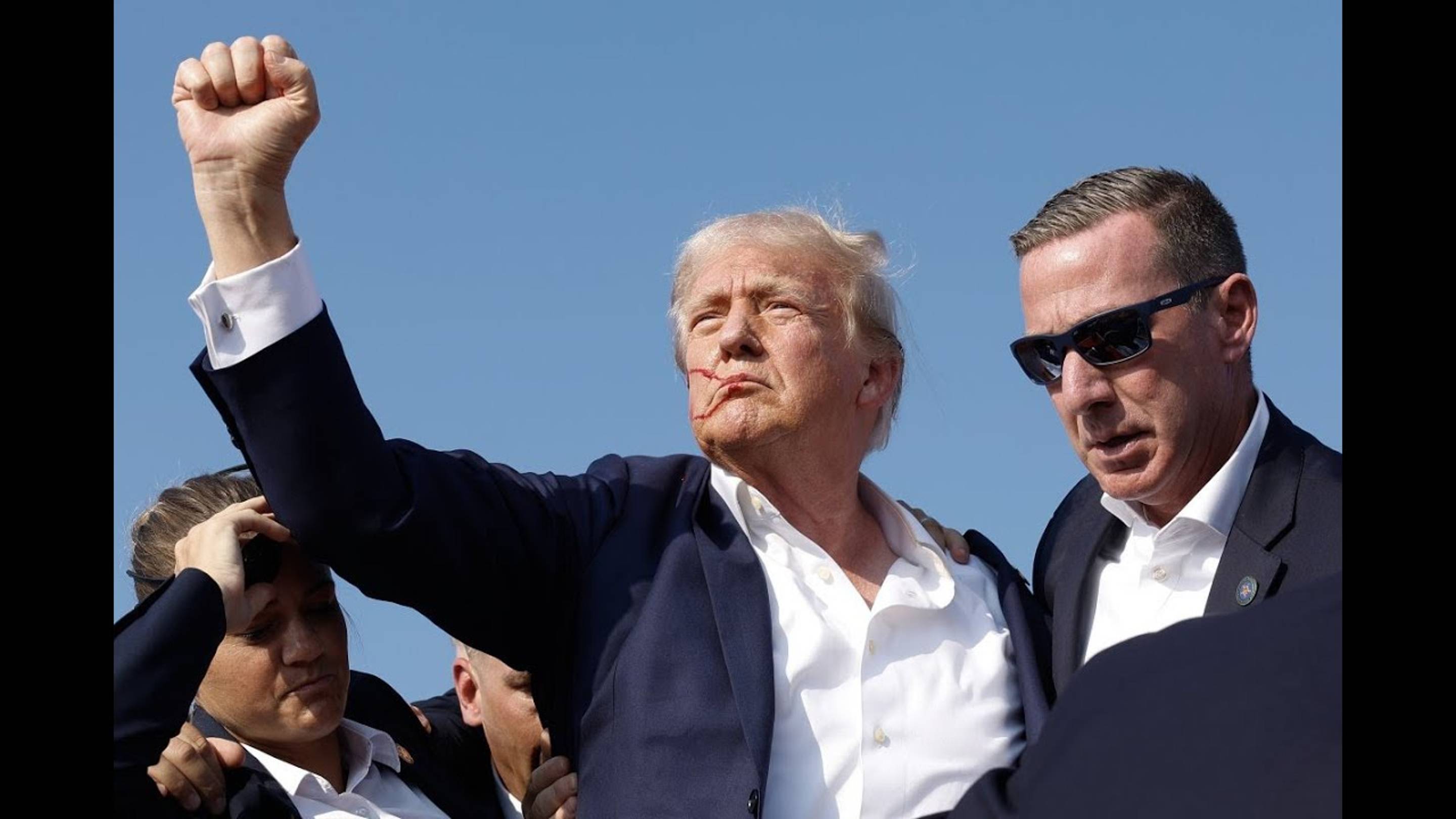 Im Still Standing - Trump AI Cover смотреть онлайн