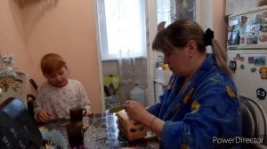 По сценарию НЕ СНИМАЮ Хочу иВтрусах буду Новый год встречать/Звезда Моя В гостях/Мартин Упал Без сил