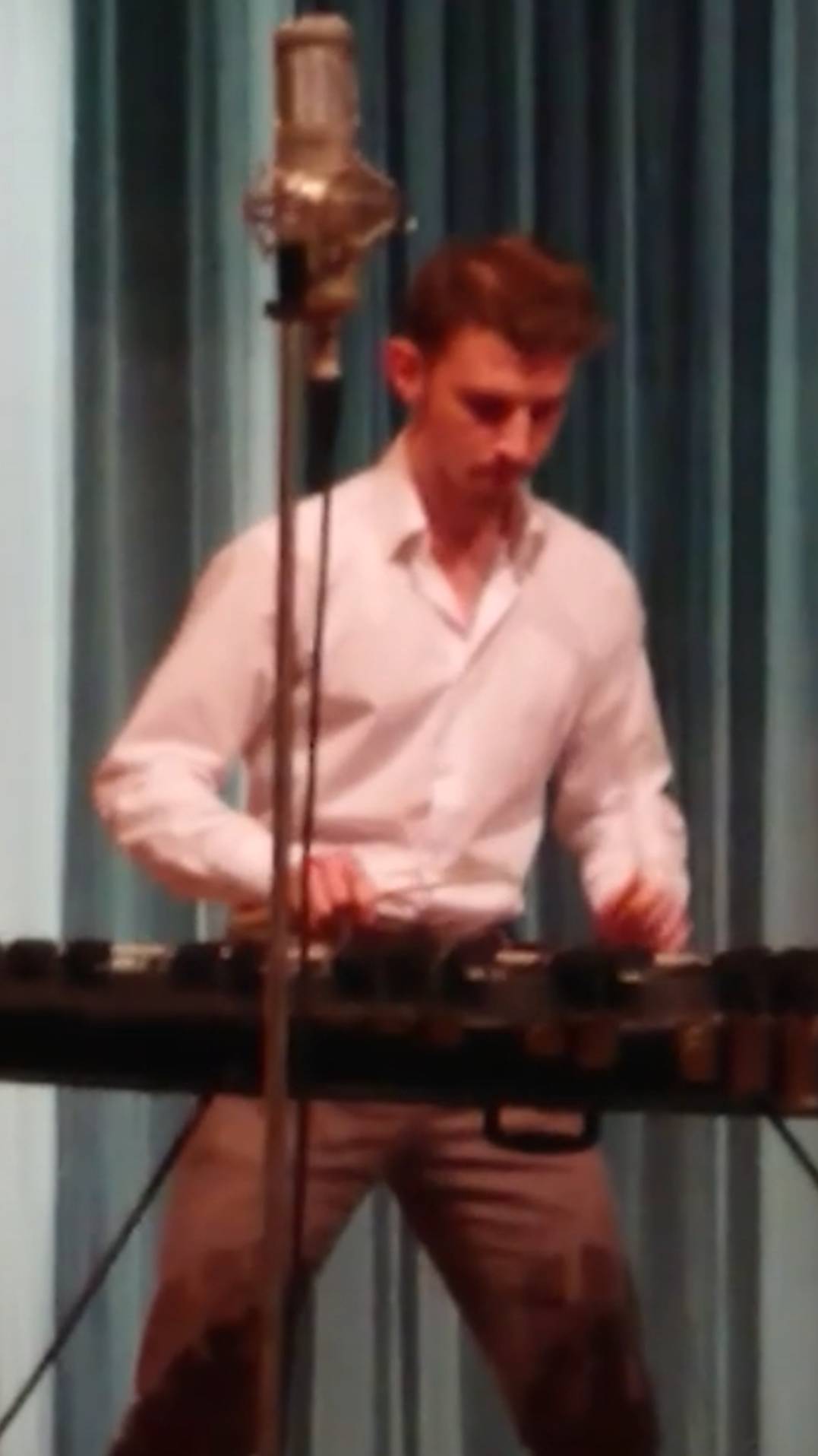 ШЕДЕВРЫ КЛАССИКИ ✨ Камиль Сен-Санс на ксилофоне 👏 фрагмент концерта в Уральской консерватории. смотреть онлайн