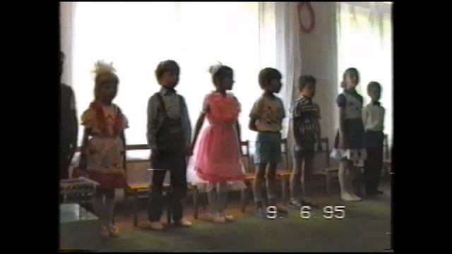 Углекаменск Садик 1995 год. смотреть онлайн