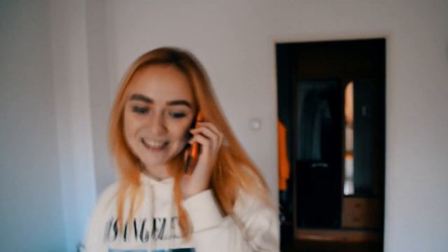 ЧТО ДЕЛАЮТ ДЕВУШКИ, КОГДА ОСТАЮТСЯ ДОМА ОДНИ? смотреть онлайн