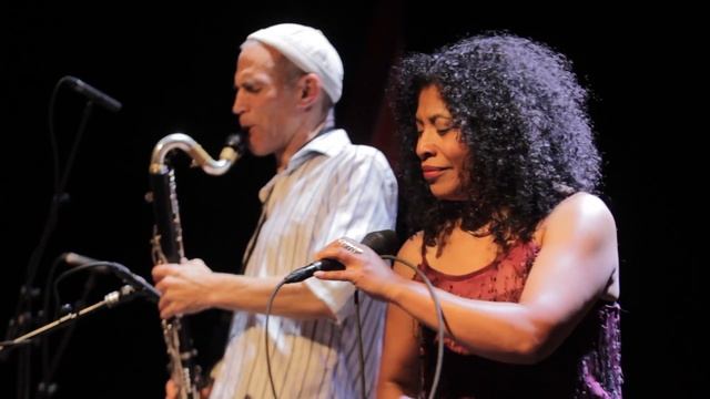 BOI AKIH Liquid Songs live at the Bimhuis смотреть онлайн