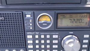 GRUNDIG satellite 750 on 40 meters maypole antenna
