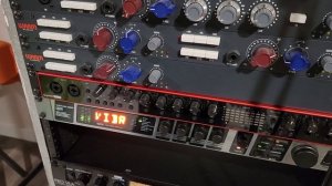 Behringer Virtualizer 3D FX2000 Multi-Engine FX - Video 2/2