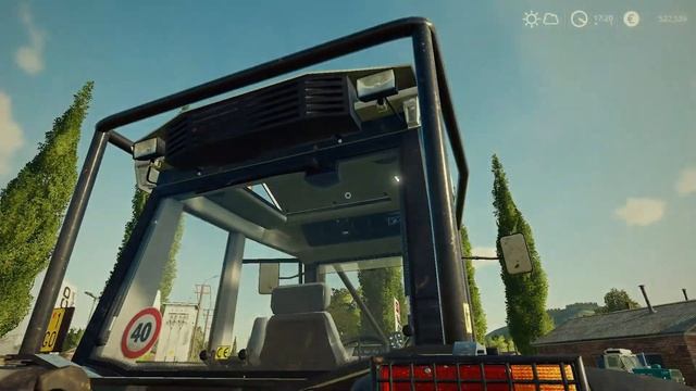 SIMPLEIC Compatible Medium Tractors - closer look (mods from in-game modhub)