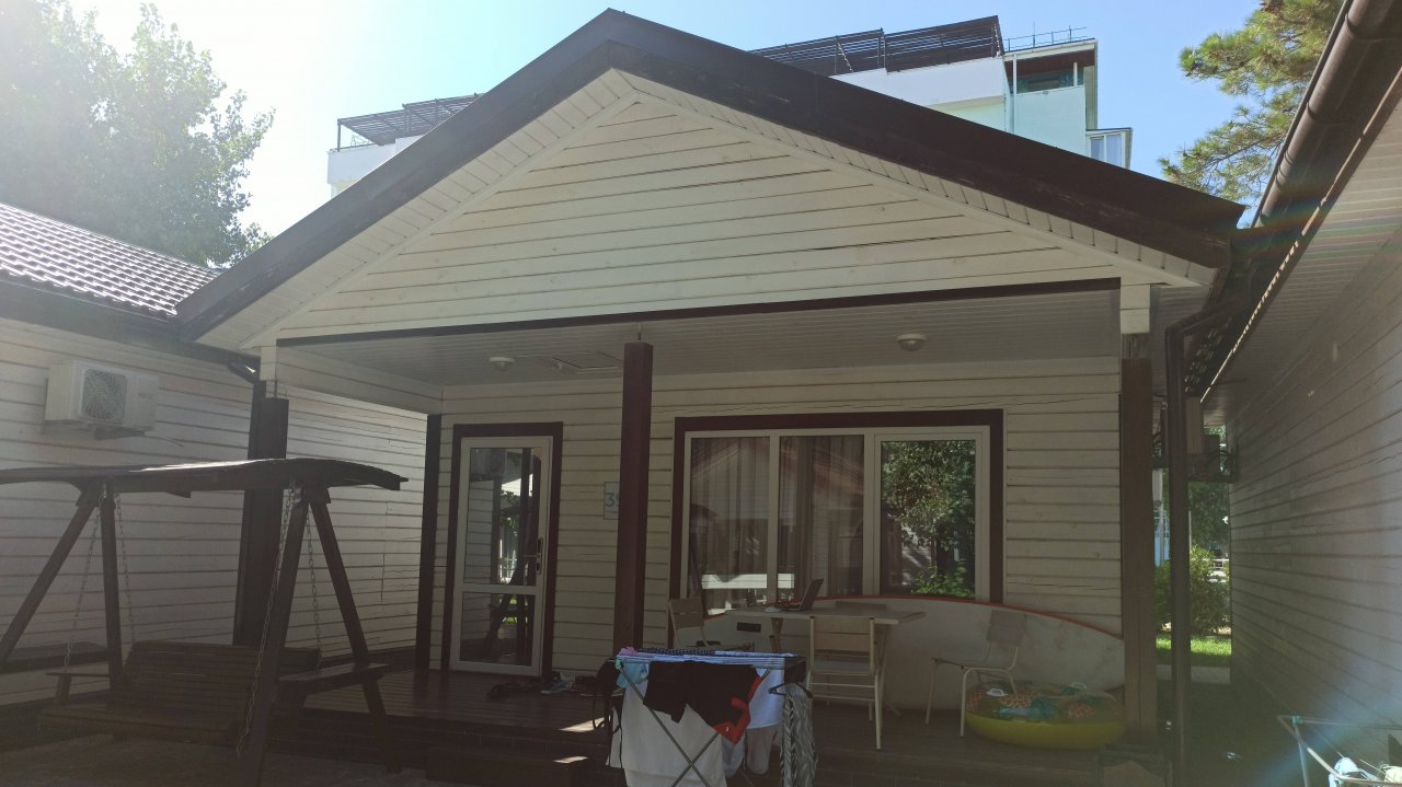 Анапа, Джемете, парк-отель «Лазурный берег», коттедж № 39