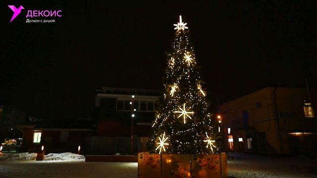 Ель и световые консоли, г. Гатчина