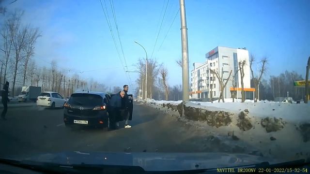 дтп на сибиряков-гвардейцев 22.01.2022.