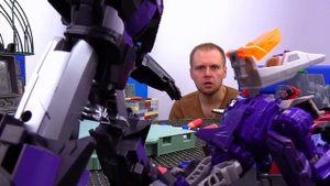 Игры Трансформеры - Битвы Автоботов и Десептиконов! - Сборник видео для детей. Роботы игрушки