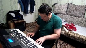 Сыграл на ямахе 1