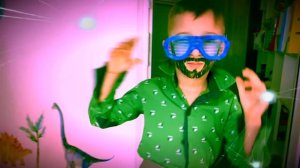 Руслан ВЫБИРАЕТ ПРОФЕССИЮ учит КАК НЕЛЬЗЯ Себя ВЕСТИ