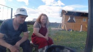 Жизнь в деревне, капельный полив на огороде, стройка бани, поездка за шишками, плов казане