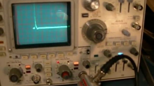 TDR (Time Domain Reflectometer) Square Wave Generator, Differentiator Circuit & Oscilloscope.MOV смотреть онлайн
