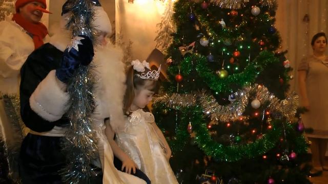 Детский сад № 40 НГ 2013 Часть 1 смотреть онлайн