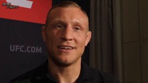 ПРОГНОЗЫ БОЙЦОВ НА БОЙ ИСРАЭЛЬ АДЕСАНЬЯ - ПАУЛО КОСТА | UFC 253