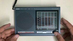 Tecsun R-9700DX AM FM Shortwave Band Portable Radio Unboxing and Review